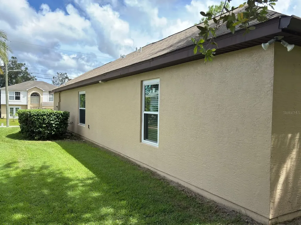 42 Russell Drive Palm Coast FL 32164
