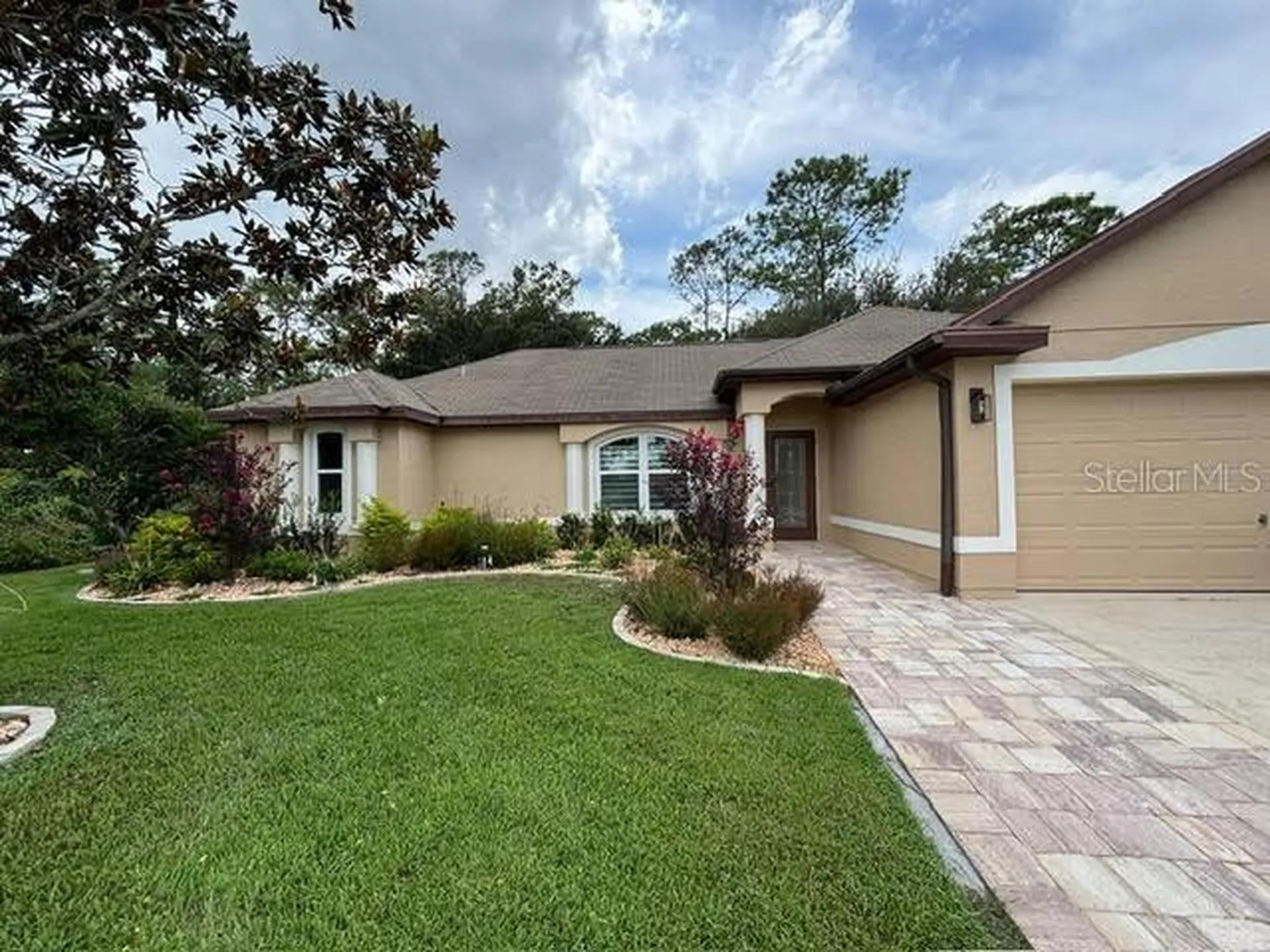42 Russell Drive Palm Coast FL 32164