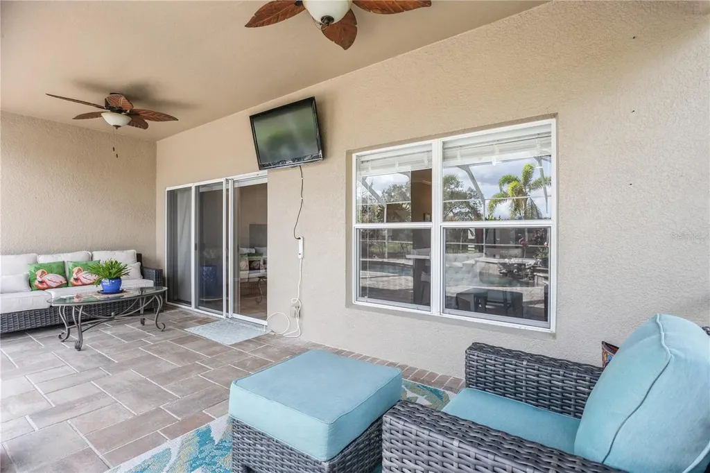 1433 Emerald Hill Way Valrico FL 33594