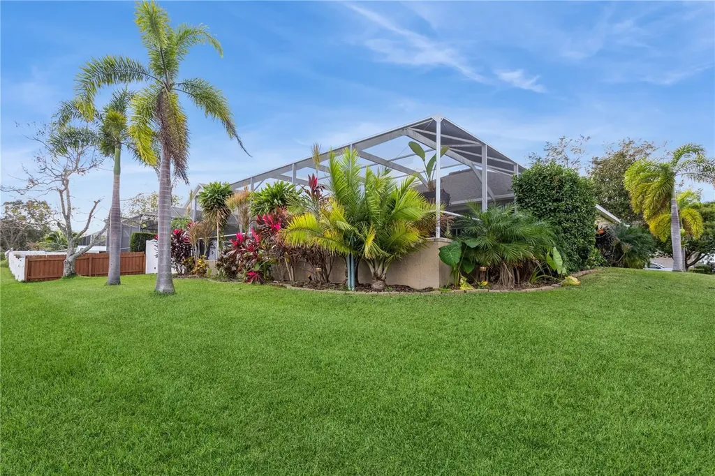1433 Emerald Hill Way Valrico FL 33594