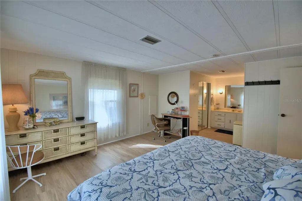 4228 Cedarwood Street Winter Haven FL 33880