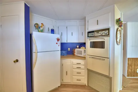 4228 Cedarwood Street Winter Haven FL 33880
