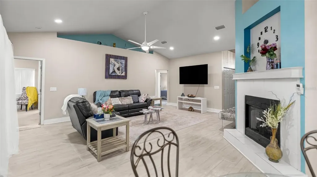 4353 NW 34 Terrace Gainesville FL 32605