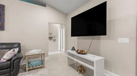 4353 NW 34 Terrace Gainesville FL 32605