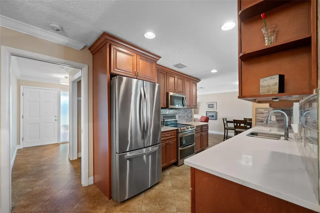 12957 90th Terrace Seminole FL 33776