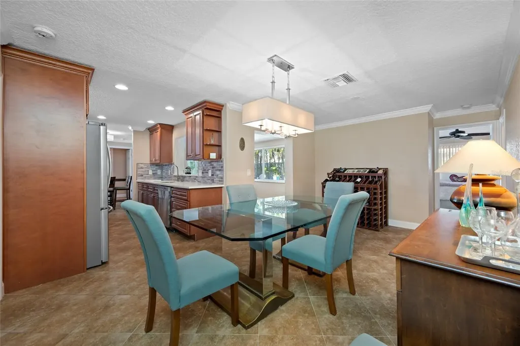 12957 90th Terrace Seminole FL 33776