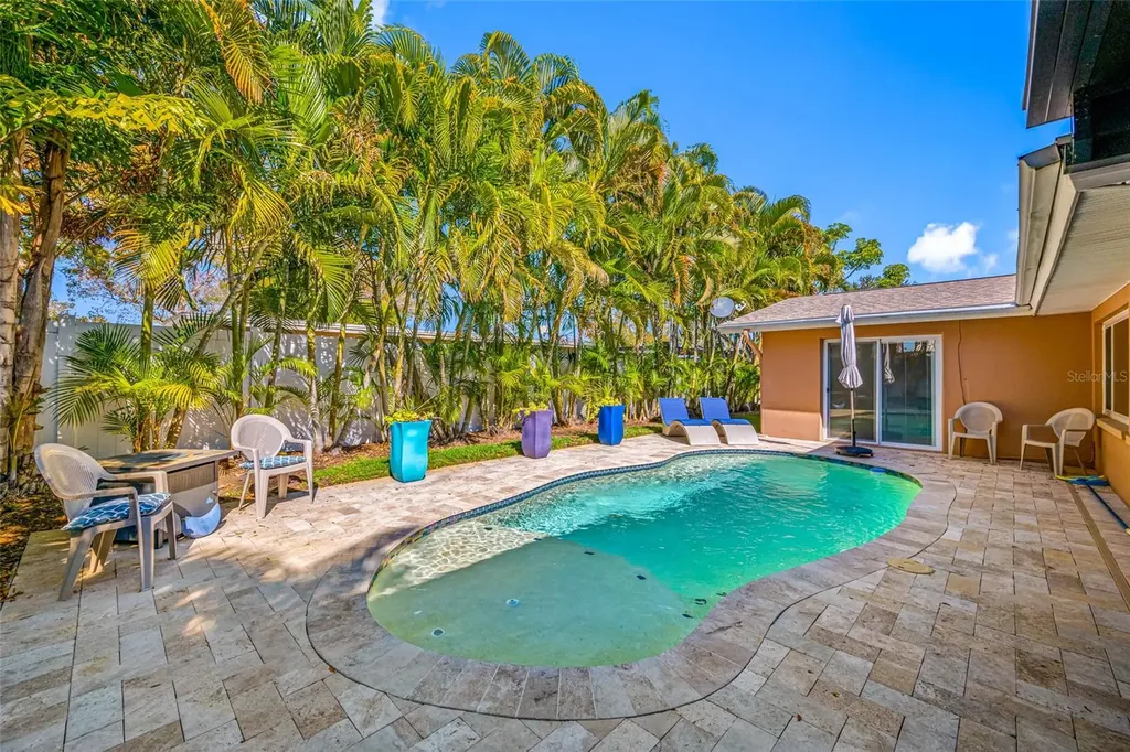 12957 90th Terrace Seminole FL 33776