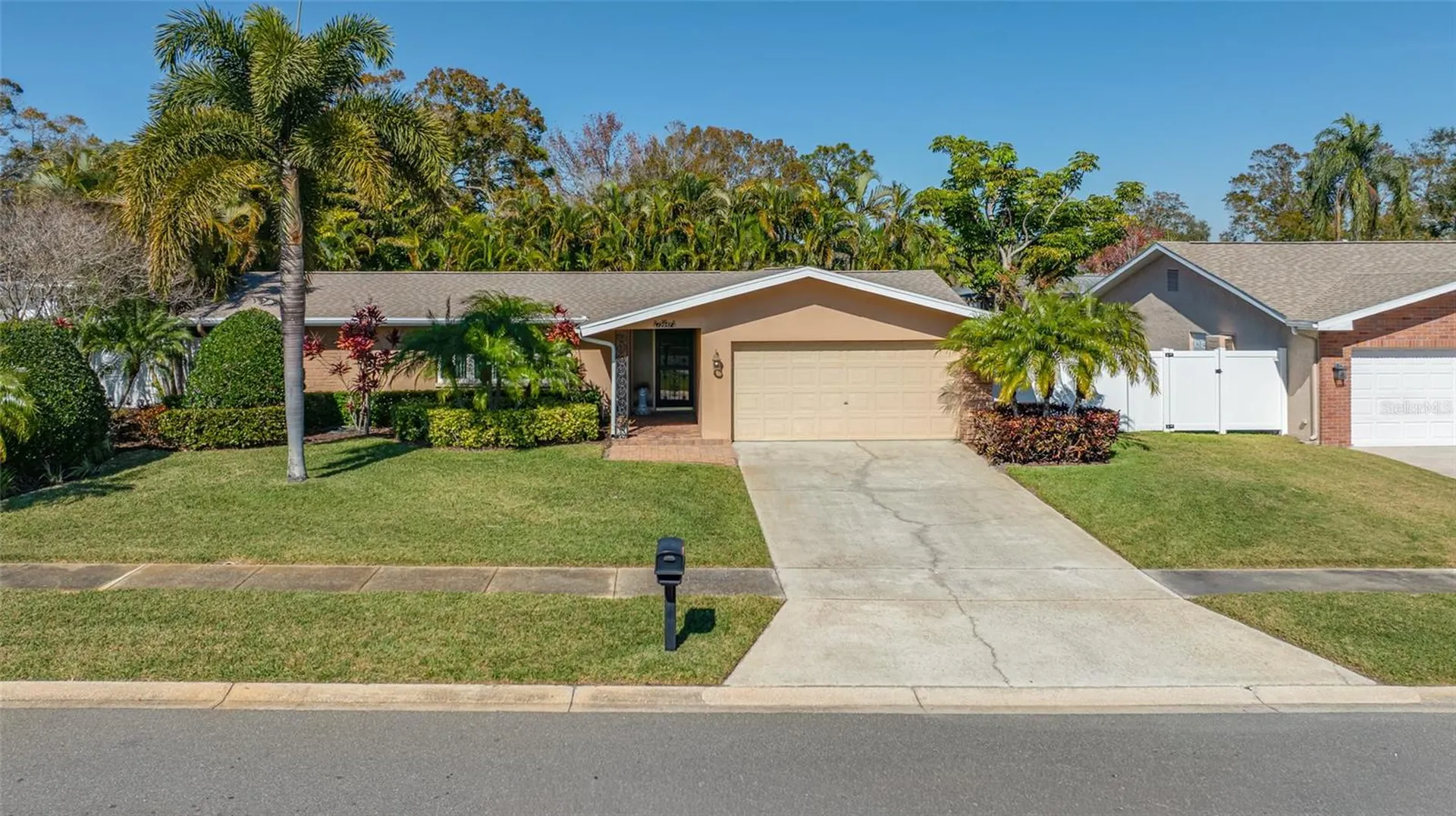 12957 90th Terrace Seminole FL 33776