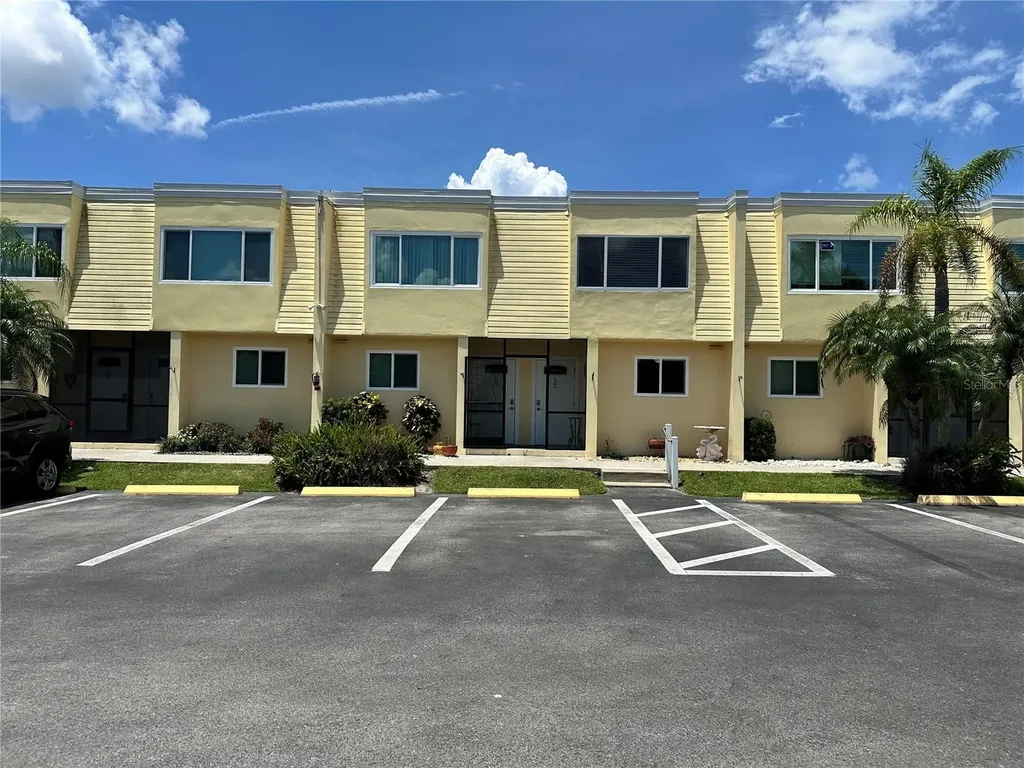1020 W Marion Avenue Punta Gorda FL 33950