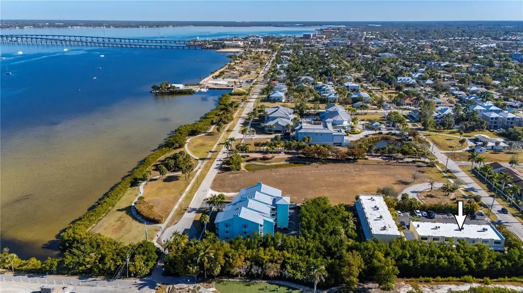 1020 W Marion Avenue Punta Gorda FL 33950
