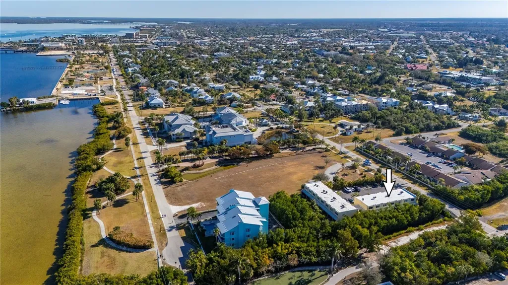 1020 W Marion Avenue Punta Gorda FL 33950