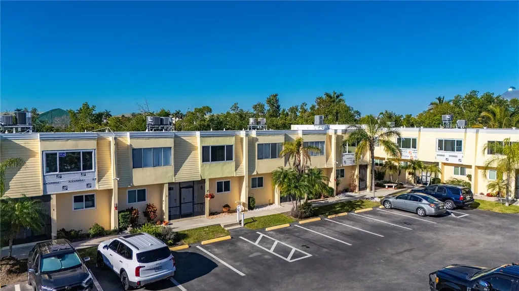 1020 W Marion Avenue Punta Gorda FL 33950