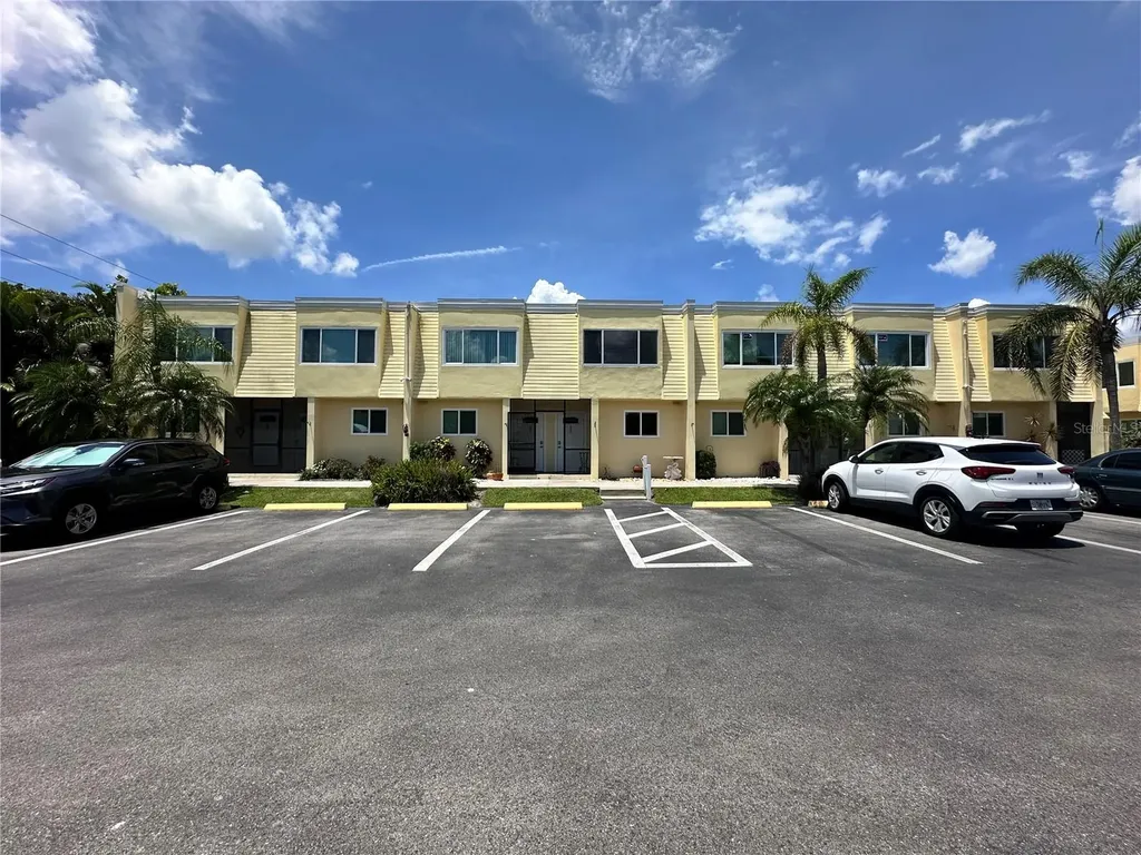 1020 W Marion Avenue Punta Gorda FL 33950