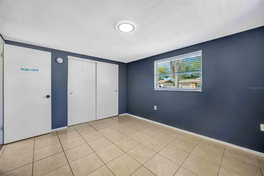 9040 Lunar Lane Port Richey FL 34668