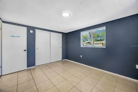 9040 Lunar Lane Port Richey FL 34668