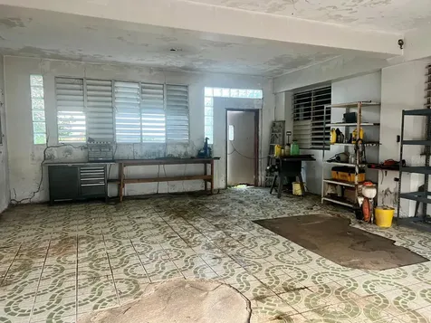 4 Calle Street Bayamon PR 00961