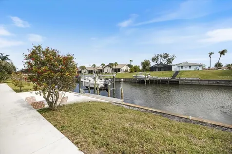 367 Ardenwood Drive Englewood FL 34223