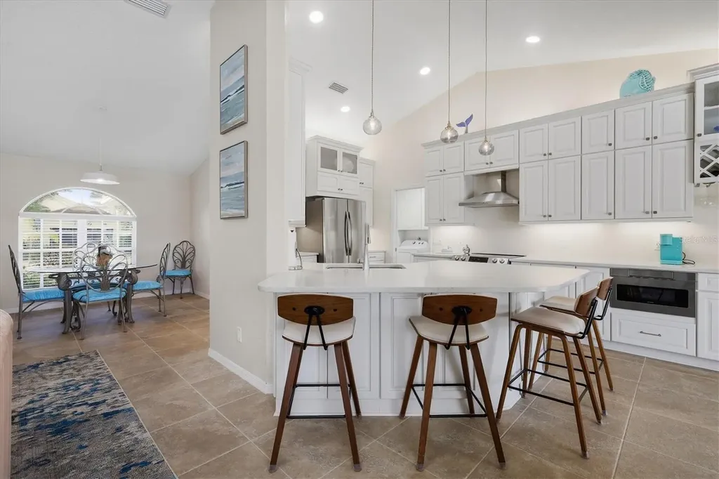 1060 Truman Street Nokomis FL 34275