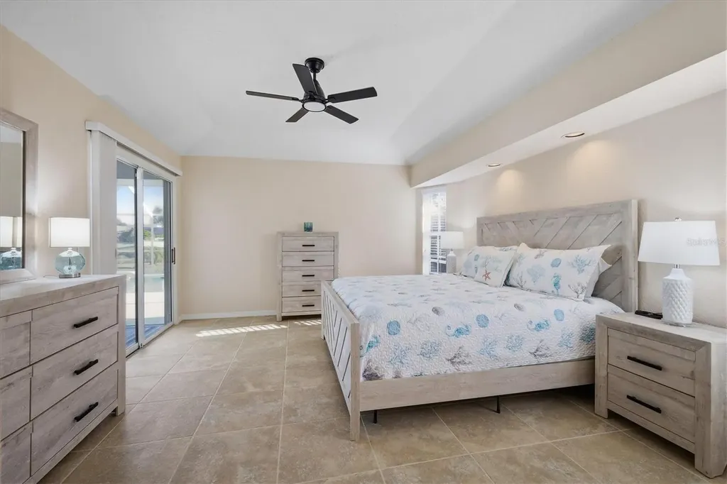 1060 Truman Street Nokomis FL 34275