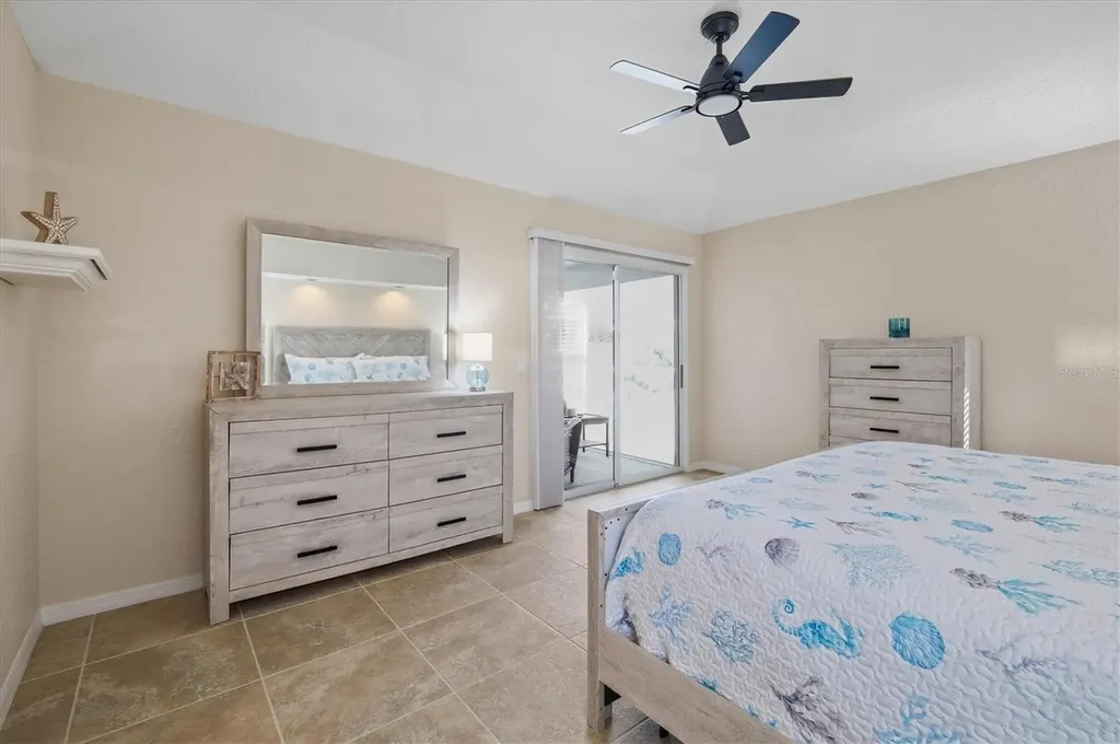 1060 Truman Street Nokomis FL 34275