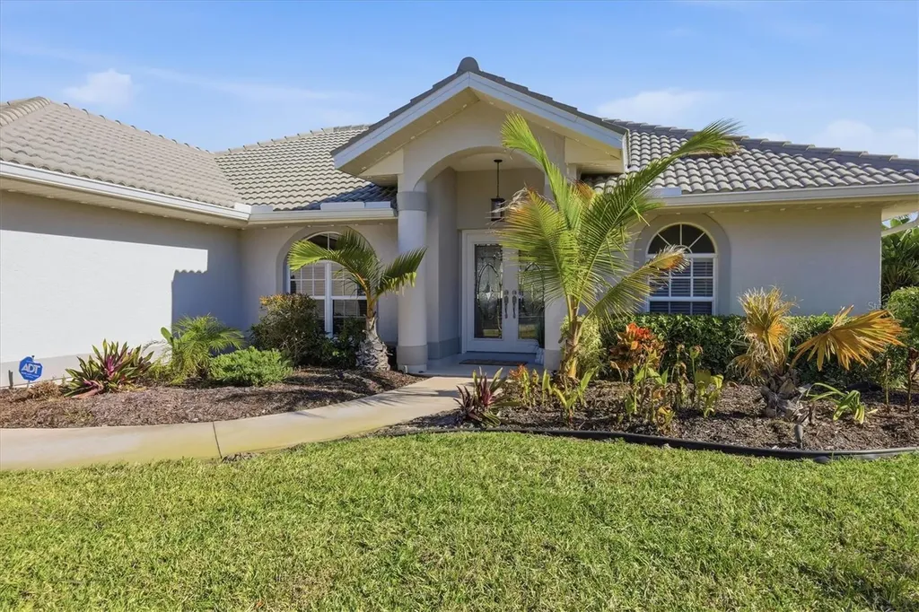 1060 Truman Street Nokomis FL 34275