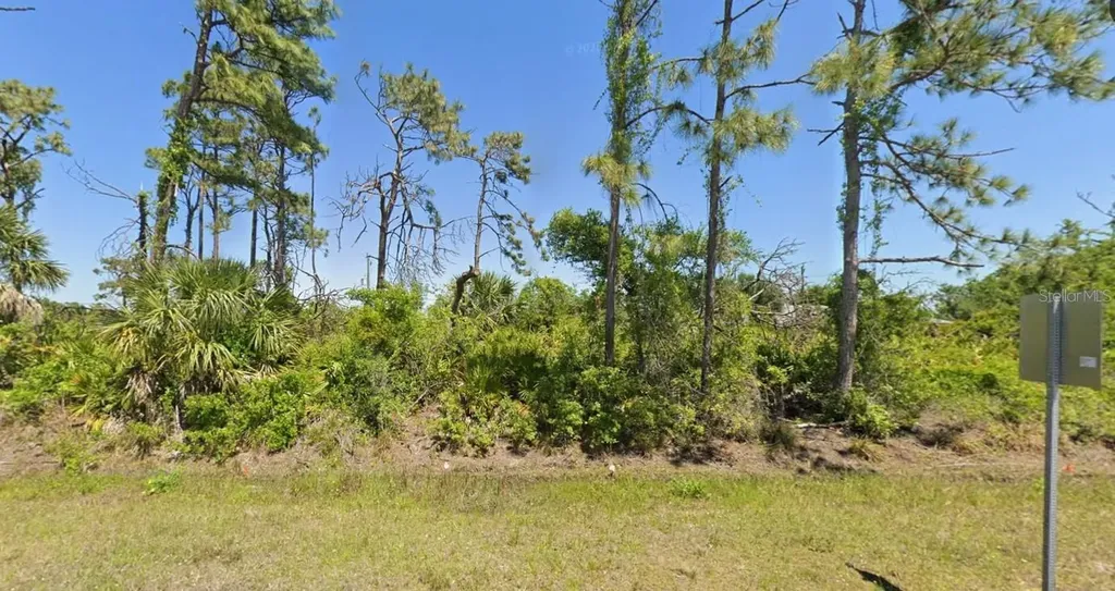 4746 Gillot Boulevard Port Charlotte FL 33981