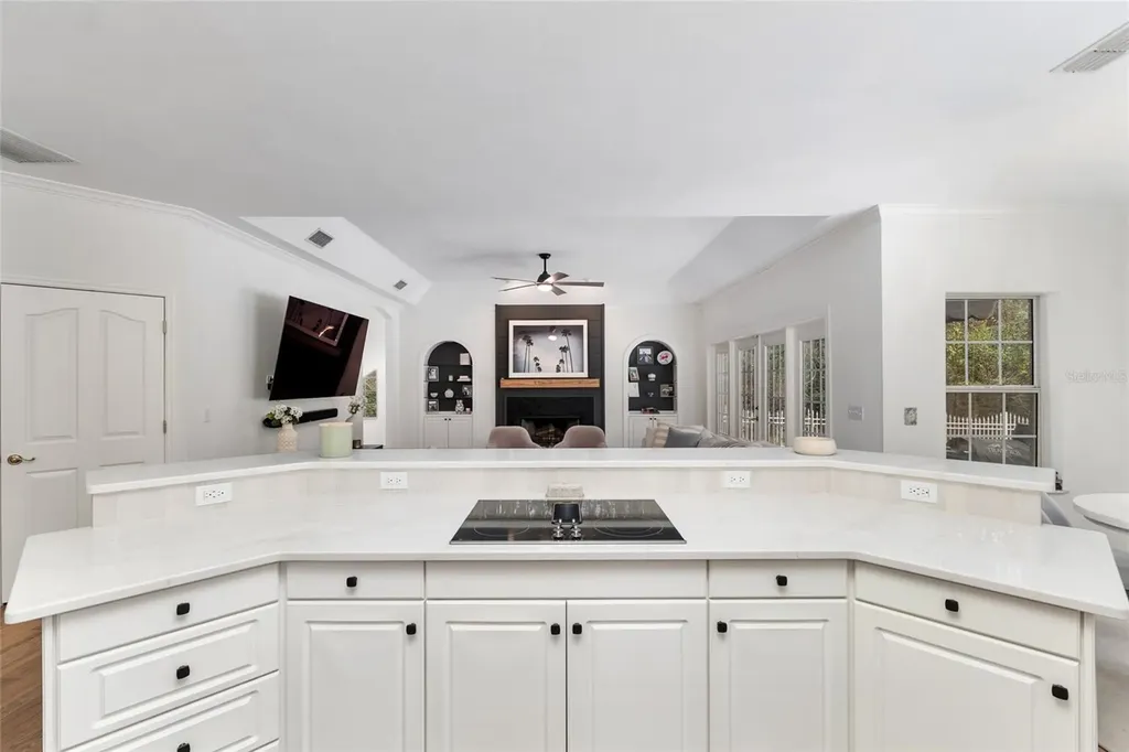 11121 NW 15th Place Gainesville FL 32606