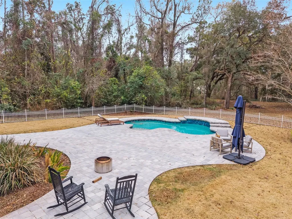 11121 NW 15th Place Gainesville FL 32606