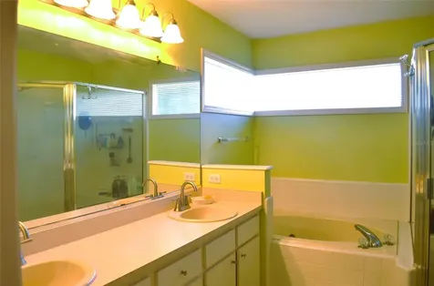6123 NW 113th Place Alachua FL 32615