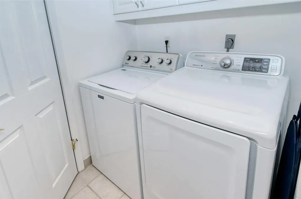 6047 E Peppertree Way Sarasota FL 34242