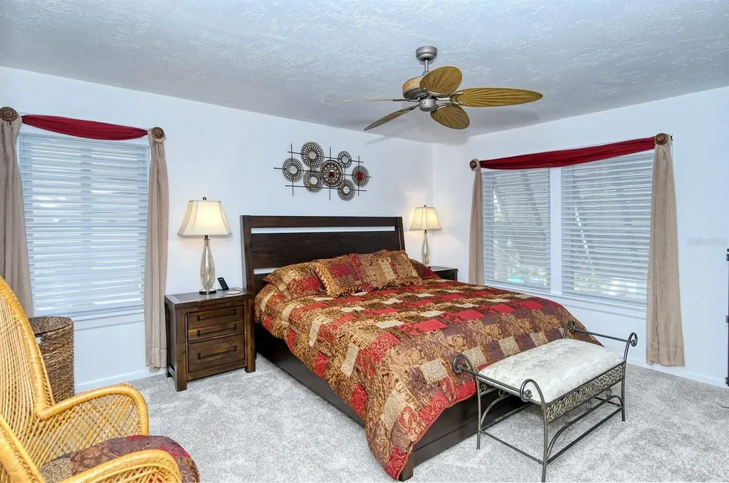 6047 E Peppertree Way Sarasota FL 34242