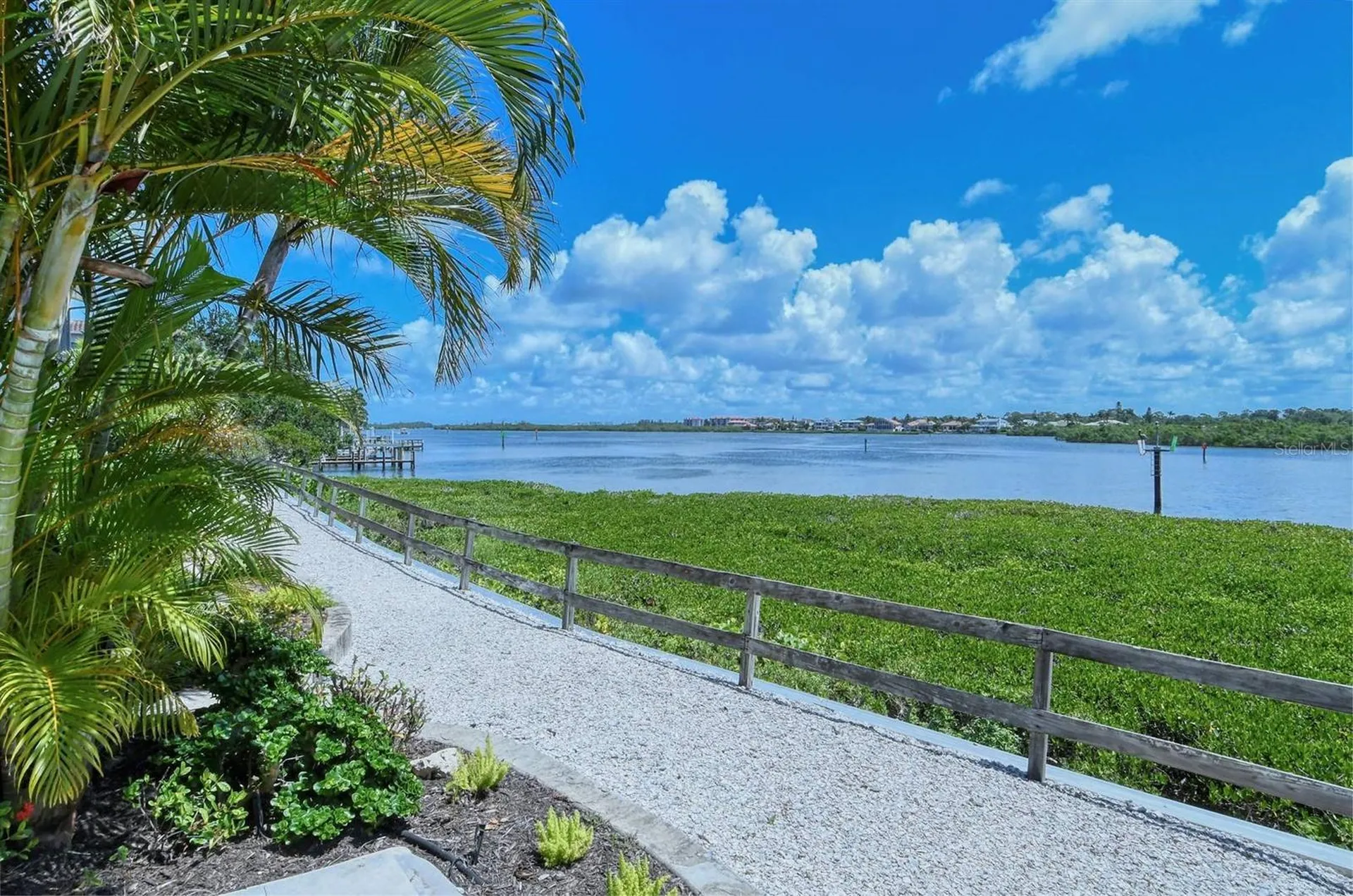 6047 E Peppertree Way Sarasota FL 34242