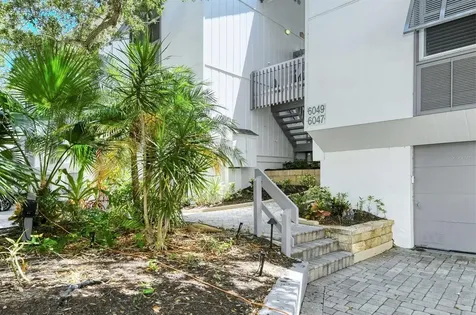 6047 E Peppertree Way Sarasota FL 34242