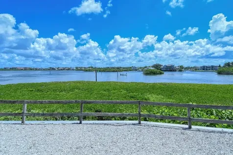 6047 E Peppertree Way Sarasota FL 34242