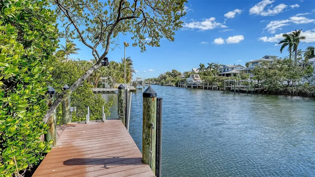 513 Villa Rosa Way Anna Maria FL 34216