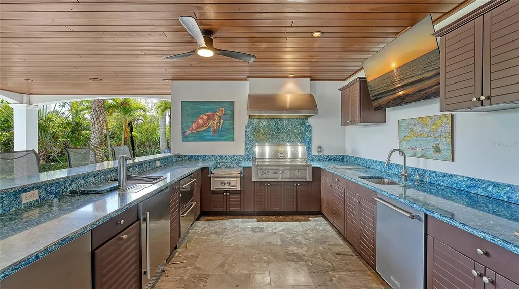 513 Villa Rosa Way Anna Maria FL 34216