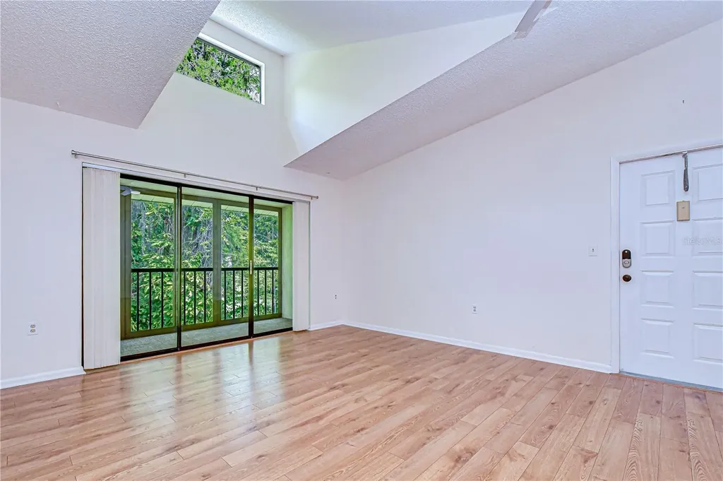 3161 Lake Pine Way S Tarpon Springs FL 34688