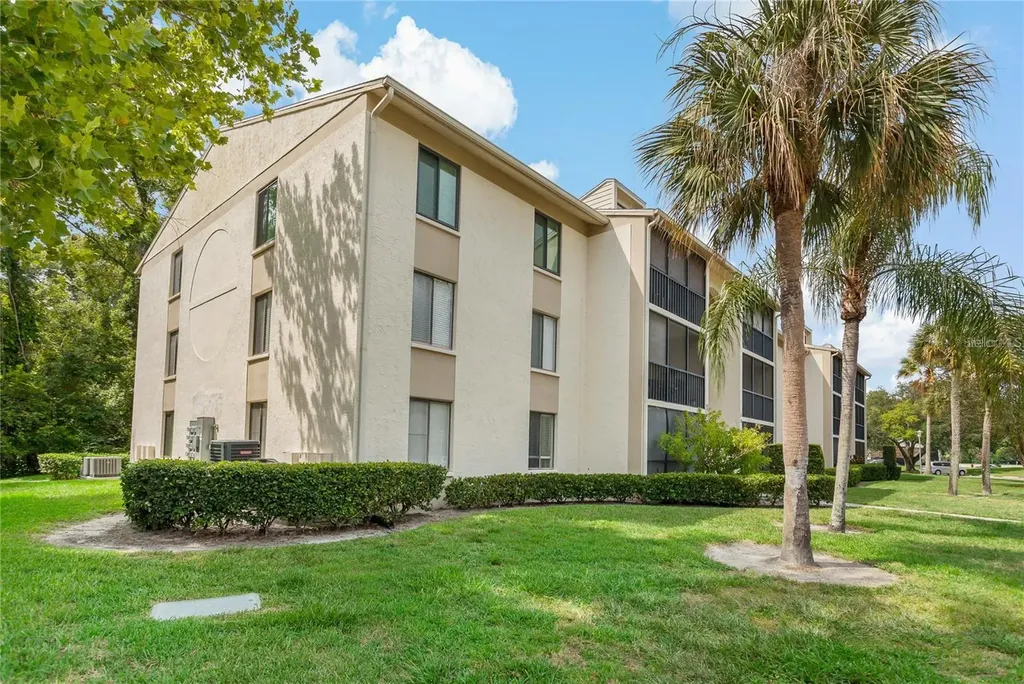3161 Lake Pine Way S Tarpon Springs FL 34688