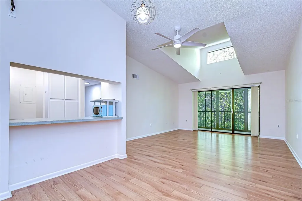 3161 Lake Pine Way S Tarpon Springs FL 34688