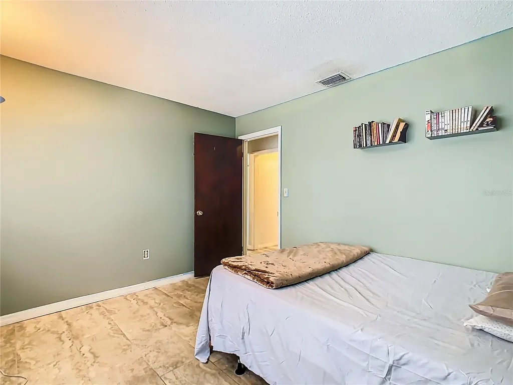 1818 Irlo Drive Kissimmee FL 34741