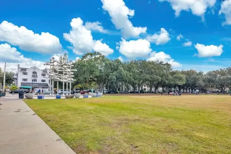 1004 E Robinson Orlando FL 32801