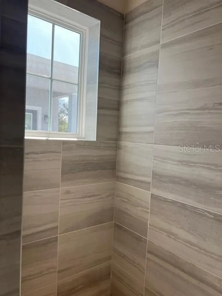 5721 Desert Rose Place Tampa FL 33615