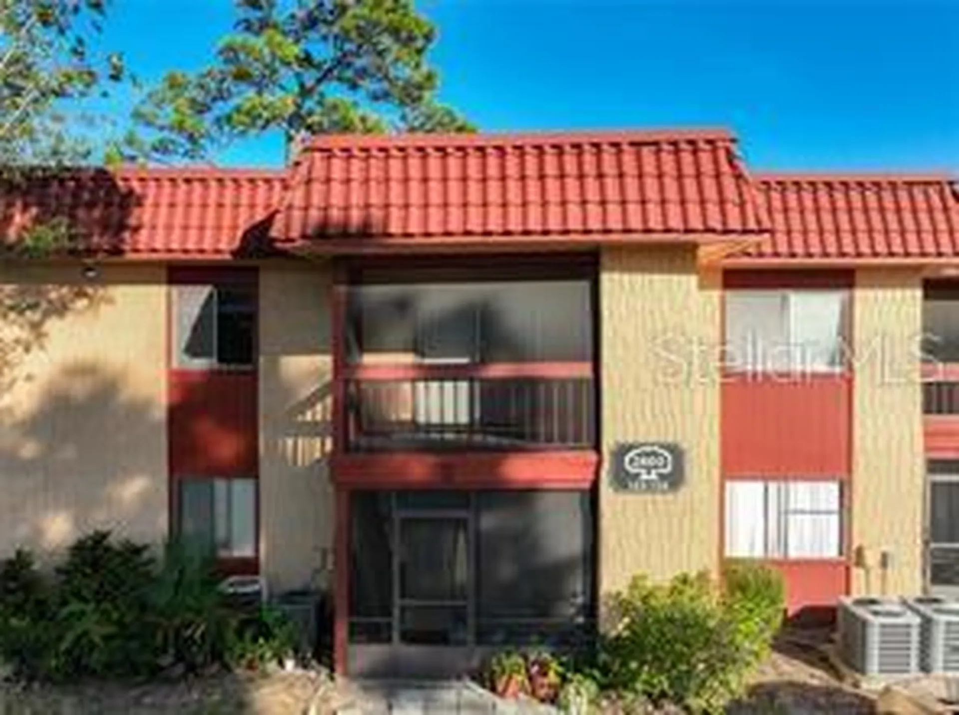2860 N Powers Drive Orlando FL 32818