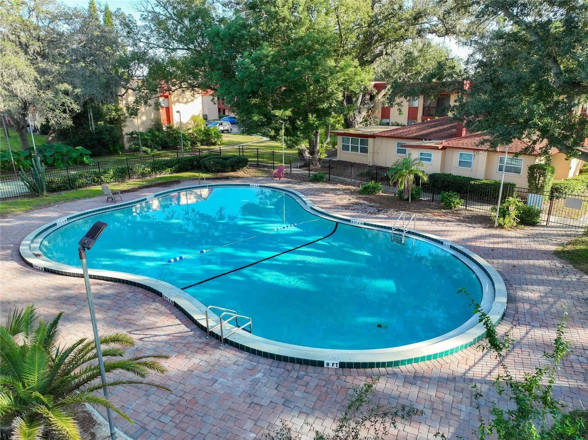 2860 N Powers Drive Orlando FL 32818