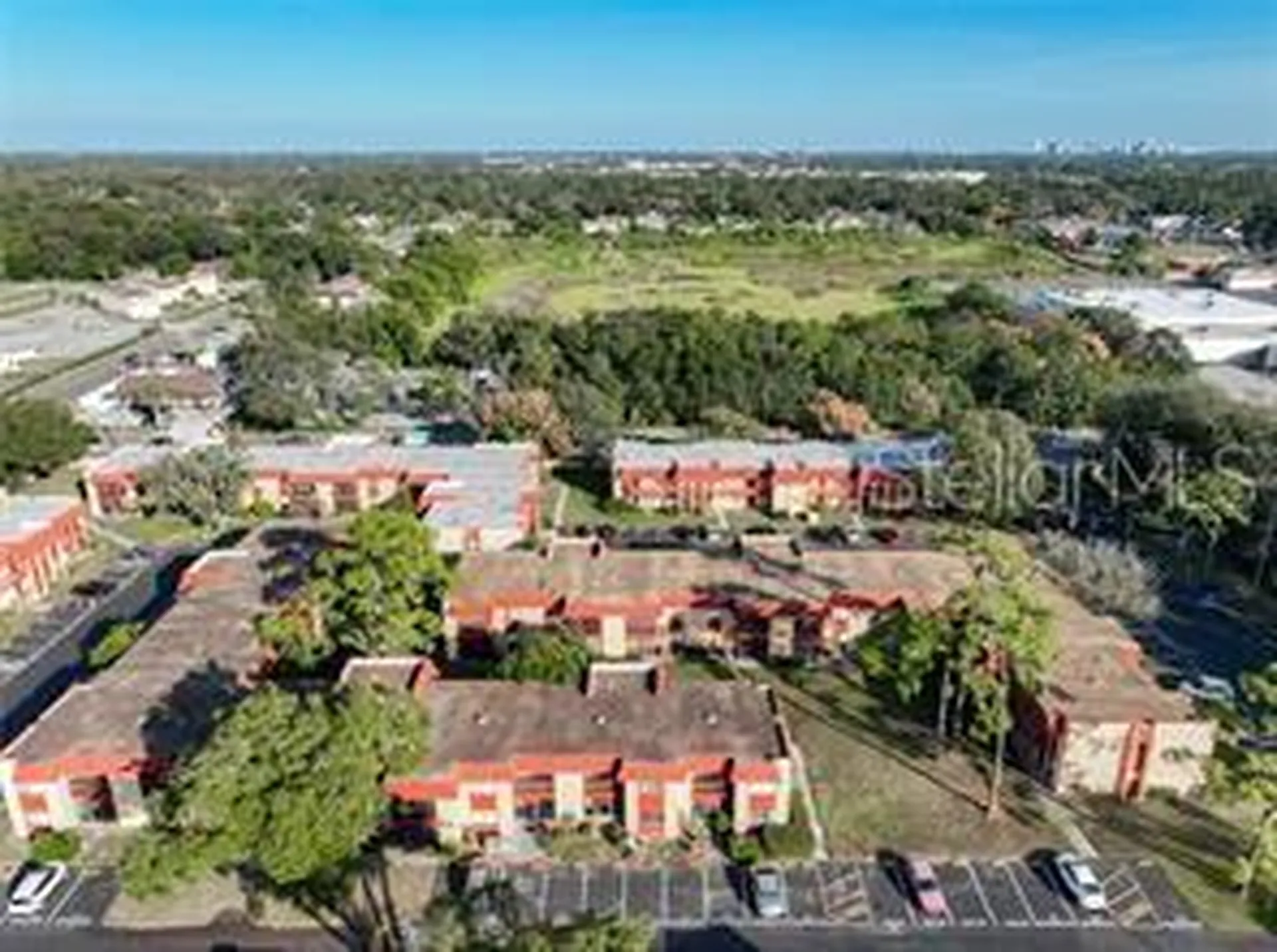 2860 N Powers Drive Orlando FL 32818