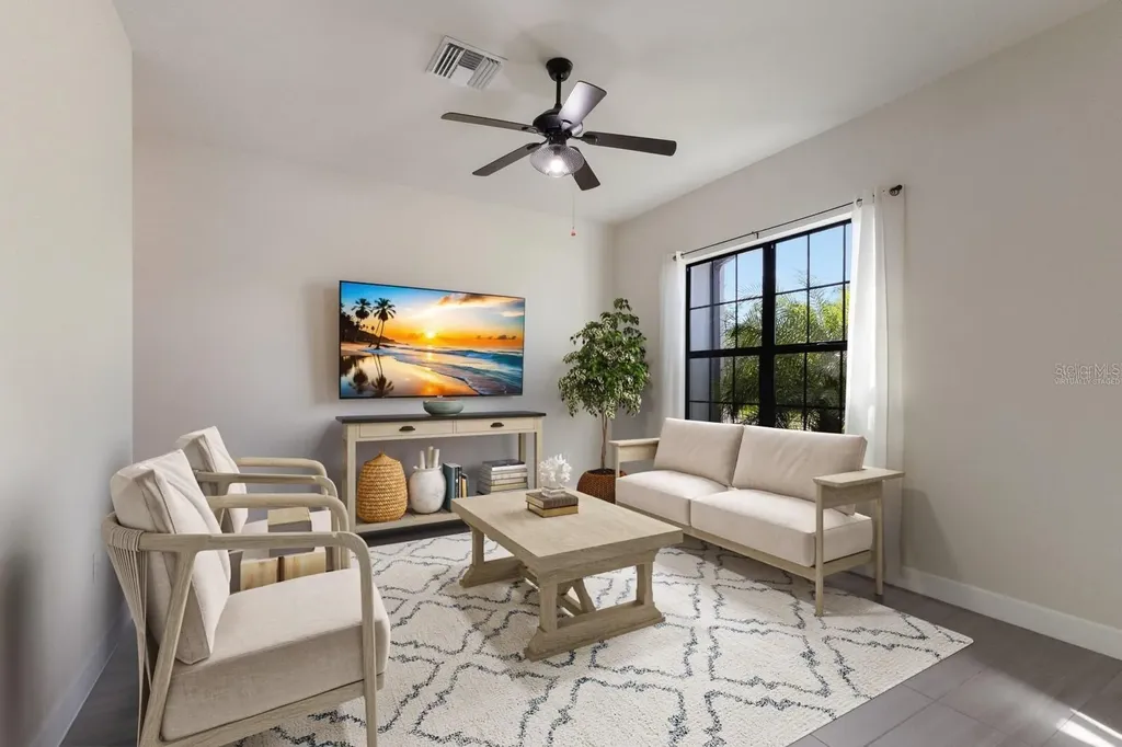 712 Sigsbee Loop Sarasota FL 34240