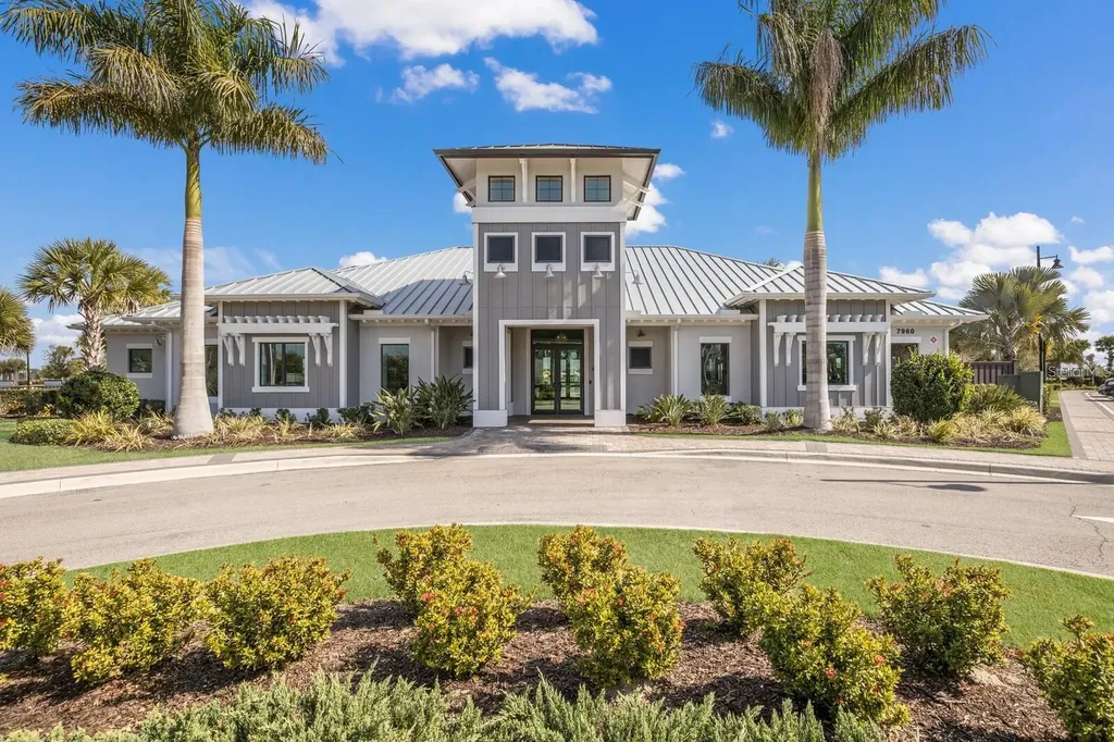 712 Sigsbee Loop Sarasota FL 34240