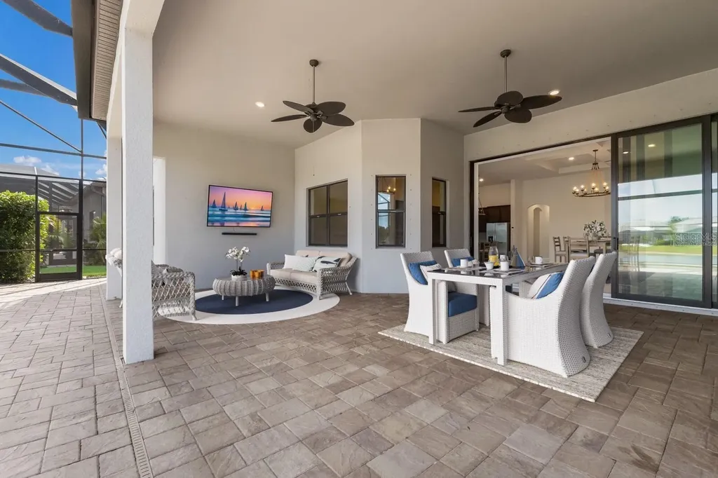 712 Sigsbee Loop Sarasota FL 34240