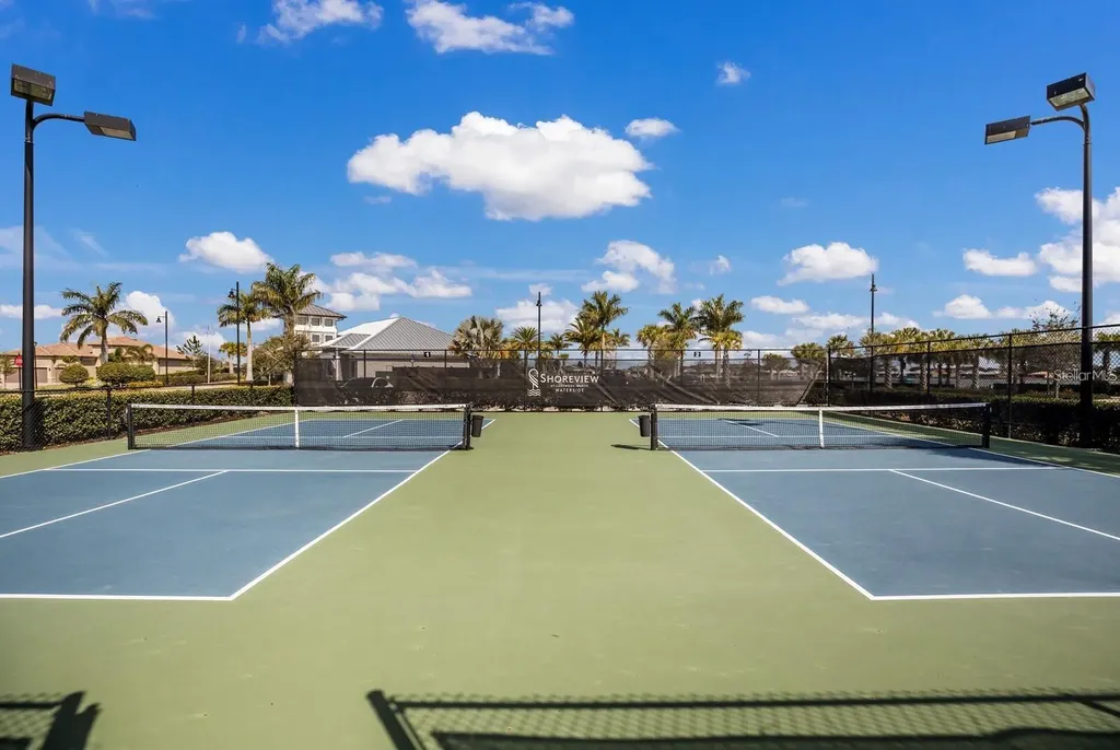 712 Sigsbee Loop Sarasota FL 34240