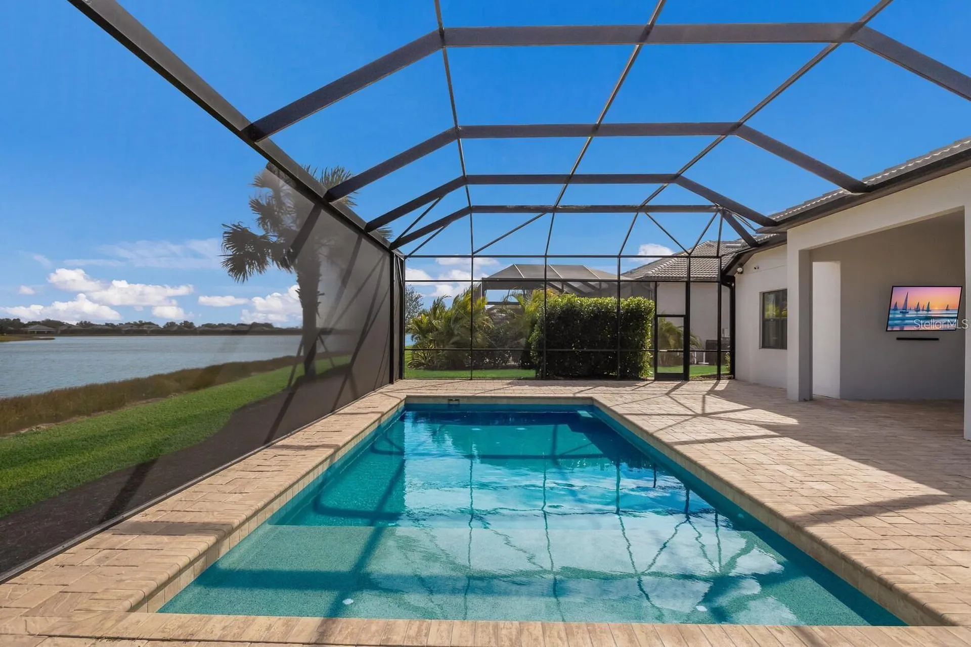 712 Sigsbee Loop Sarasota FL 34240
